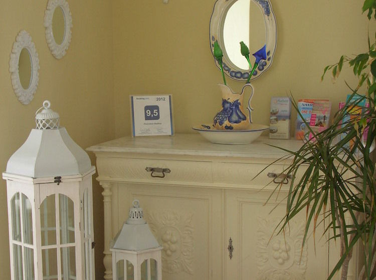 Paravatos Studios  | Naxos | Naxos Island | Greece 11