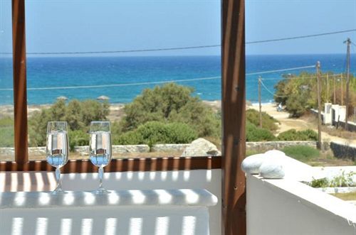 Paravatos Studios  | Naxos | Naxos Island | Greece 16