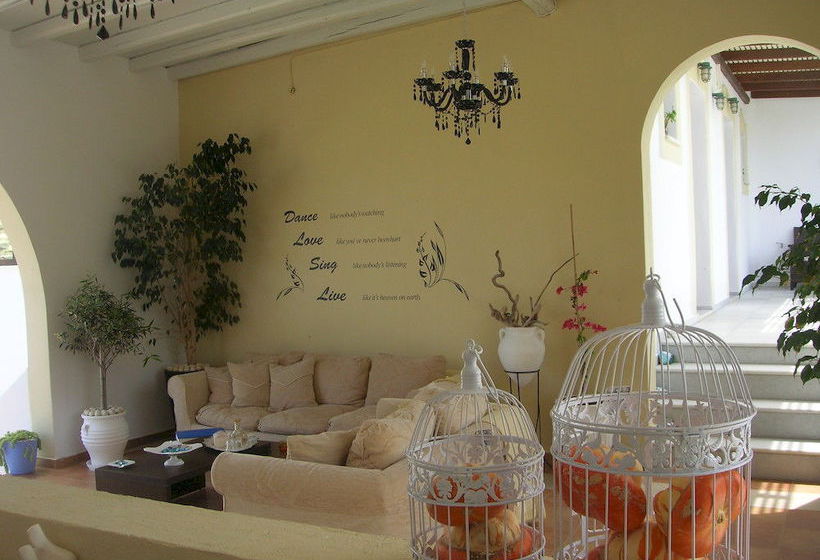 Paravatos Studios  | Naxos | Naxos Island | Greece 7