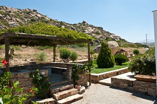 Zefyros Studios  | Naxos | Naxos Island | Greece 17