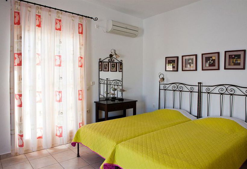 Zefyros Studios  | Naxos | Naxos Island | Greece 4