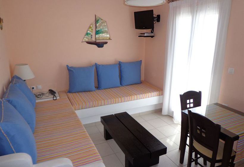 Blue Harmony Apartments  | Naxos | Naxos Island | Greece 18