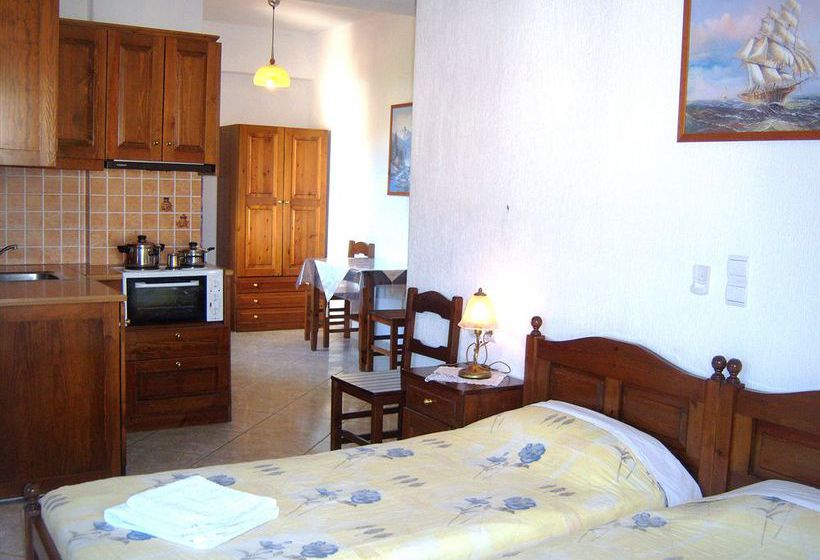 Smile Stella Studios  | Skopelos | Sporades | Greece 3