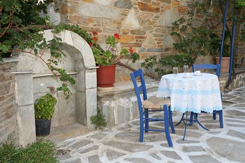 St. George Studios  | Andros | Cyclades | Greece 6