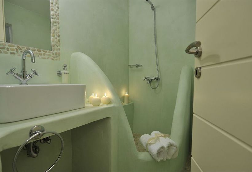 Villa Isabella Suites & Studios 