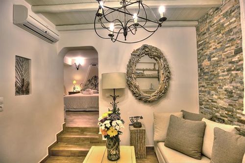 Villa Isabella Suites & Studios  | Naousa | Cyclades | Greece 9