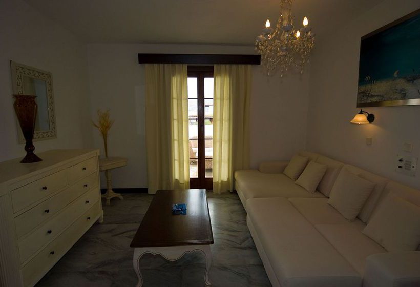 Karma Porto Paros Hotel & Villas  | Naousa | Cyclades | Greece 11