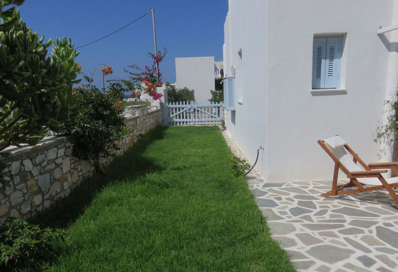 Liana Marouli  | Naxos | Naxos Island | Greece 1