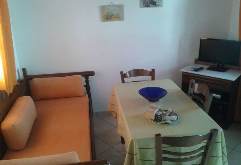 Liana Marouli  | Naxos | Naxos Island | Greece 18