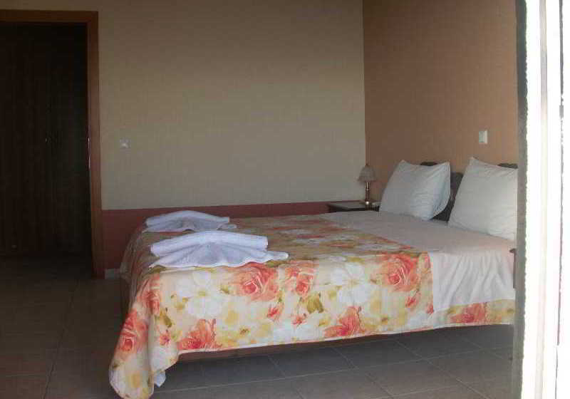 Hotel Dioni  | Poros | Kefalonia | Greece 5