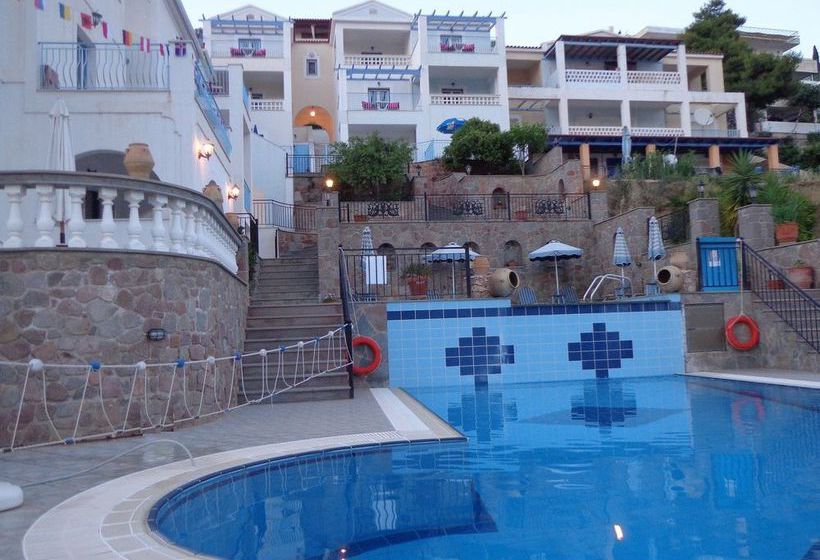 Ktm Sunny Villas Islas Sarónicas