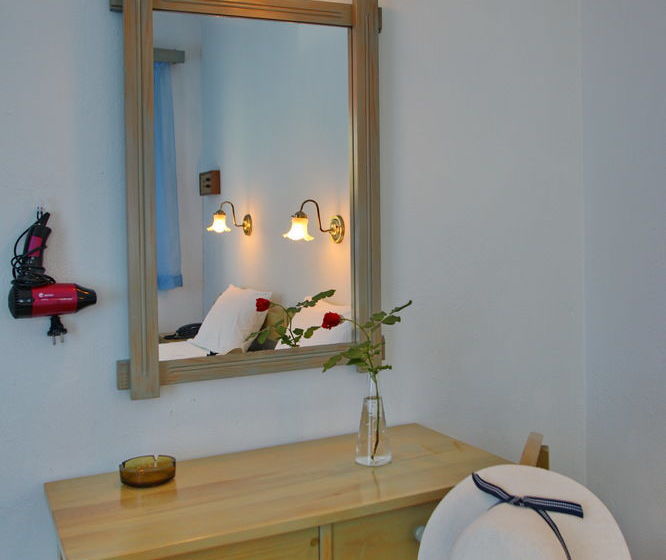 Hotel Dolphin  | Skopelos | Sporades | Greece 15