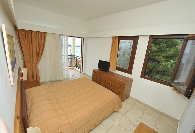 Hotel Vriniotis  | Pirgos | West Grecia | Greece 11