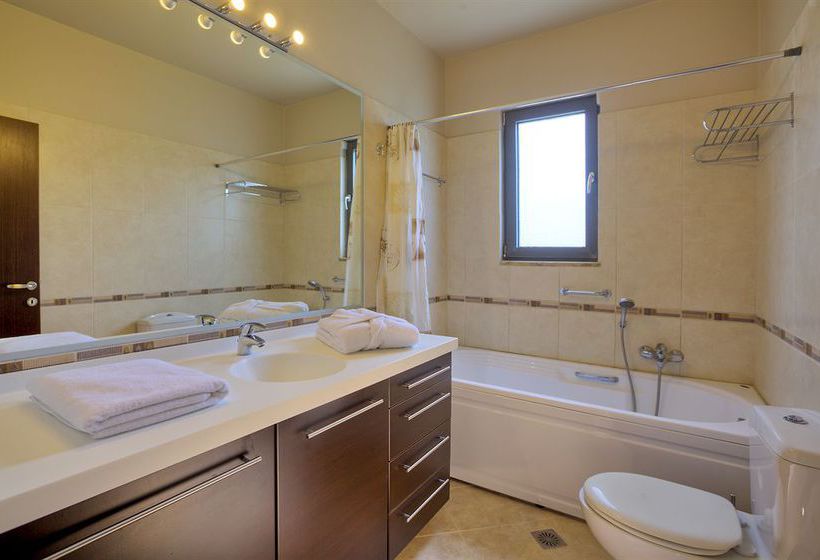 Marini Luxury Apartments & Suites  | Aegina | Saronic Islands | Greece 2