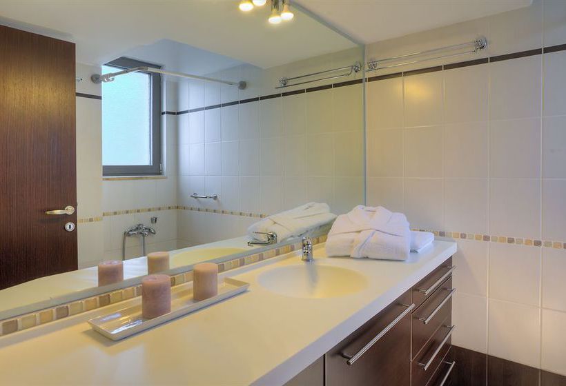 Marini Luxury Apartments & Suites  | Aegina | Saronic Islands | Greece 9