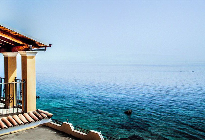 9 Muses Sea View Studios  | Benitses | Corfu | Greece 5