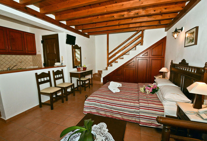 Hovolo Hotel & Apartments  | Skopelos | Sporades | Greece 14