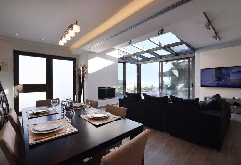 Stefanos Villa  | Saronida | Attica | Grécia 13