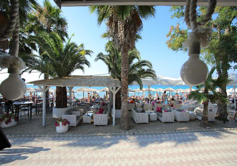 Flegra Beach Boutique  | Pefkohori | Halkidiki | Greece 5