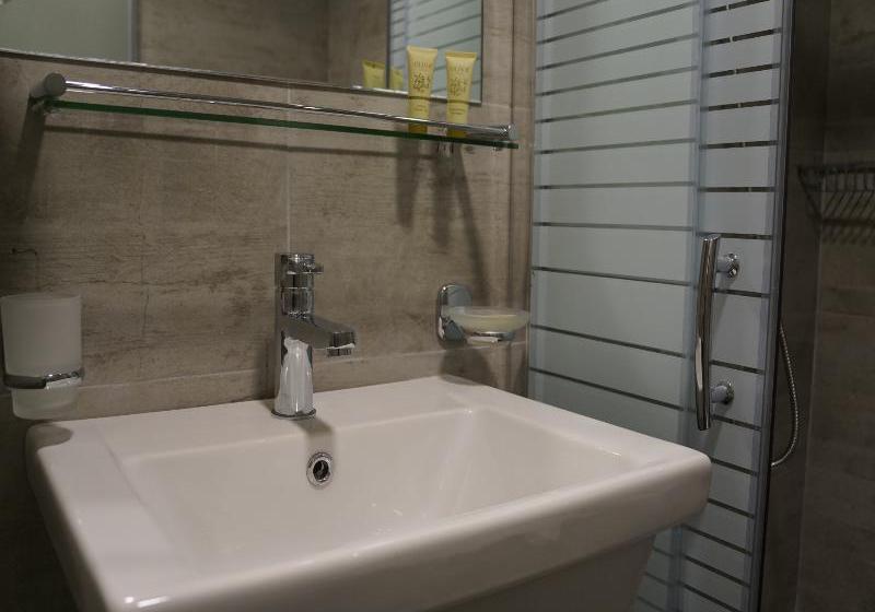 Hotel Piraeus Port  | Piraeus | Attica | Greece 6