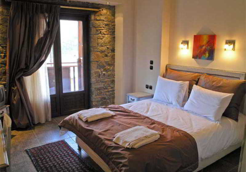 Casa Di Neve Chalet  | Karpenisi | Central Greece | Greece 14