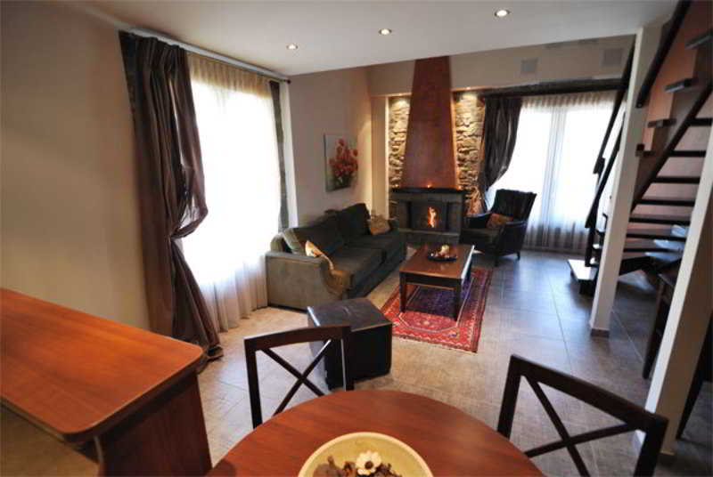 Casa Di Neve Chalet  | Karpenisi | Central Greece | Greece 8