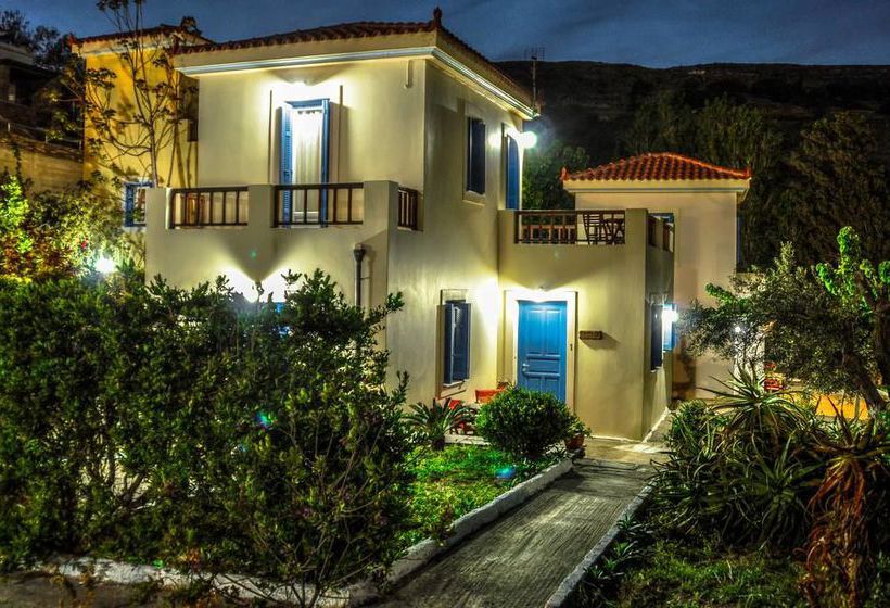 Mainades Maisonettes & Studios  | Andros | Cyclades | Greece 4