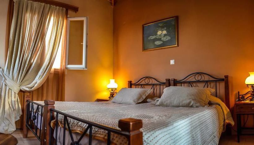 Mainades Maisonettes & Studios  | Andros | Cyclades | Greece 8