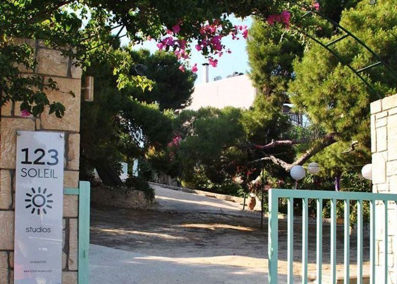 123 Soleil Studios  | Aegina | Saronic Islands | Greece 20