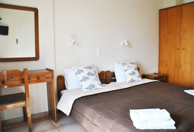 123 Soleil Studios  | Aegina | Saronic Islands | Greece 3