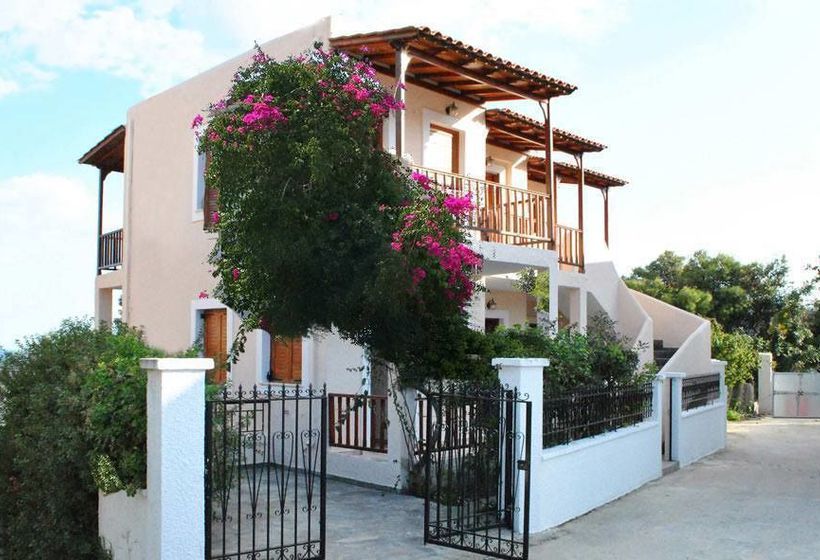 123 Soleil Studios  | Aegina | Saronic Islands | Greece 7