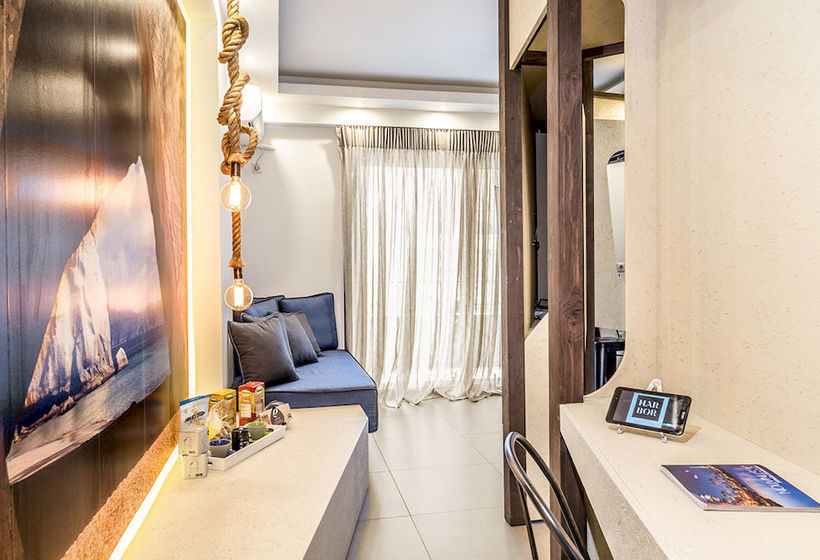 Harbor Suites Attica