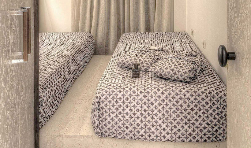 Harbor Suites  | Piraeus | Attica | Greece 11