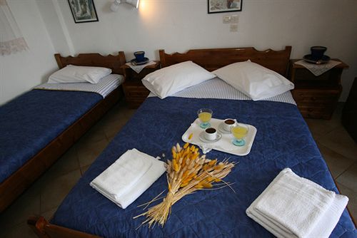 Skarmoutsos Studios  | Naxos | Naxos Island | Greece 18