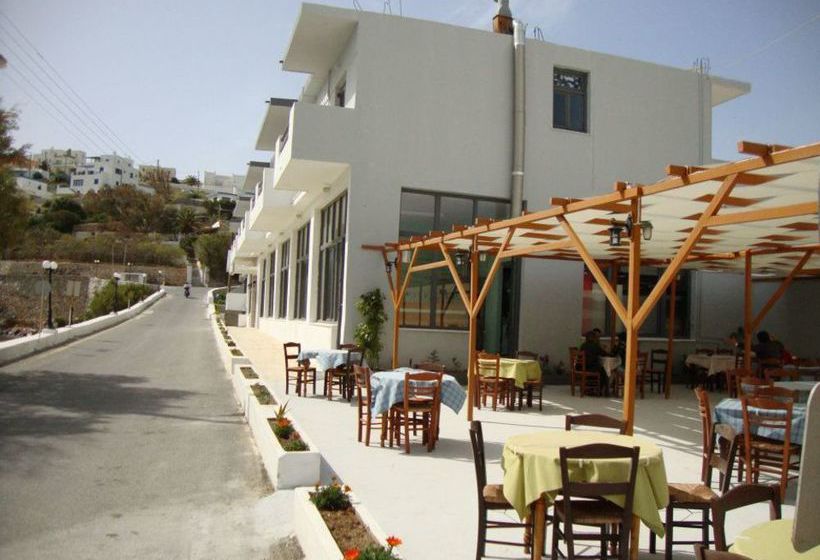 Hotel Vari Beach  | Syros | Cyclades | Greece 9