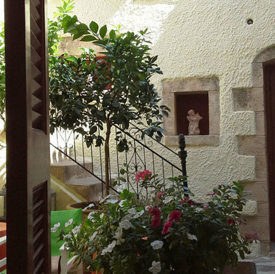 Hotel Eginitiko Archontiko  | Aegina | Saronic Islands | Greece 18