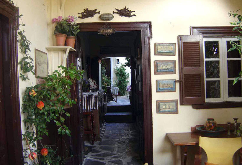 Hotel Eginitiko Archontiko  | Aegina | Saronic Islands | Greece 3