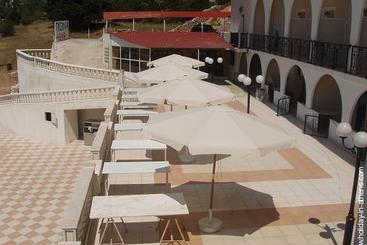 Hotel Verori  | Vilia | Attica | Greece 3