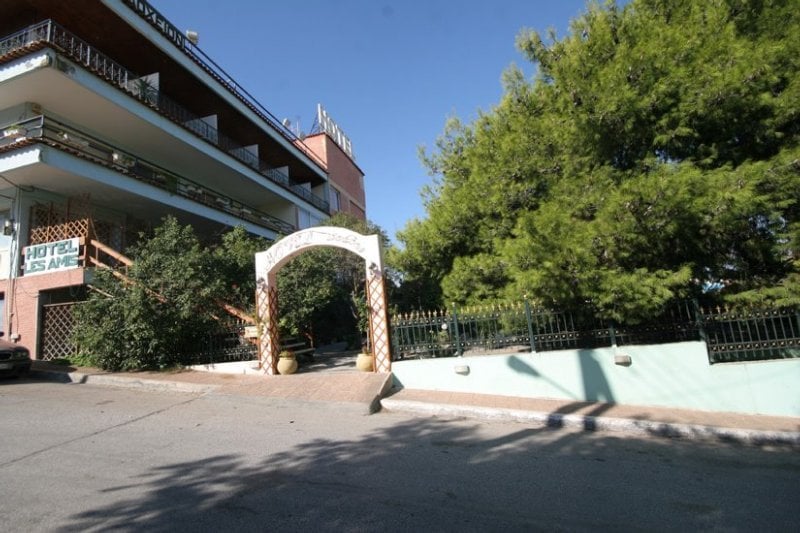 Hotel Airport Les Amis 