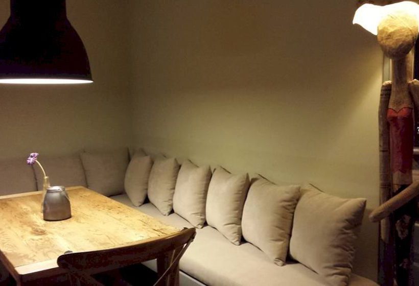 Hotel Xanthippi  | Aegina | Saronic Islands | Greece 1