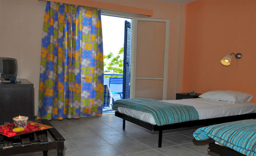 Hotel Ephi  | Aegina | Saronic Islands | Greece 3