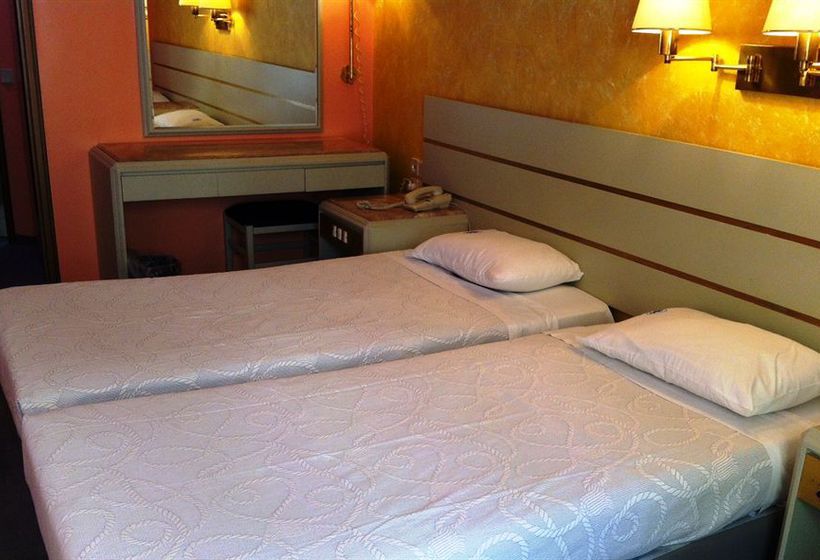 Hotel Mistral  | Piraeus | Attica | Greece 6