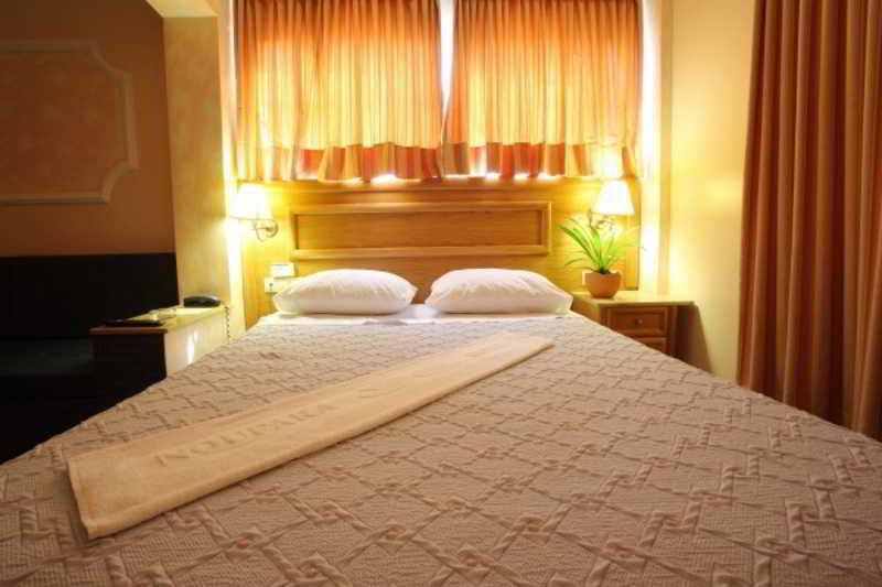 Hotel Noufara  | Piraeus | Attica | Greece 10