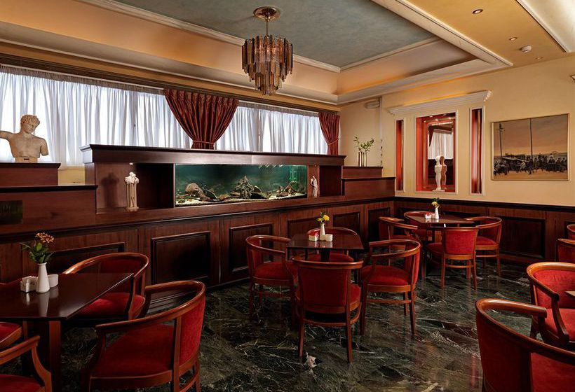Hotel Savoy  | Piraeus | Attica | Greece 4