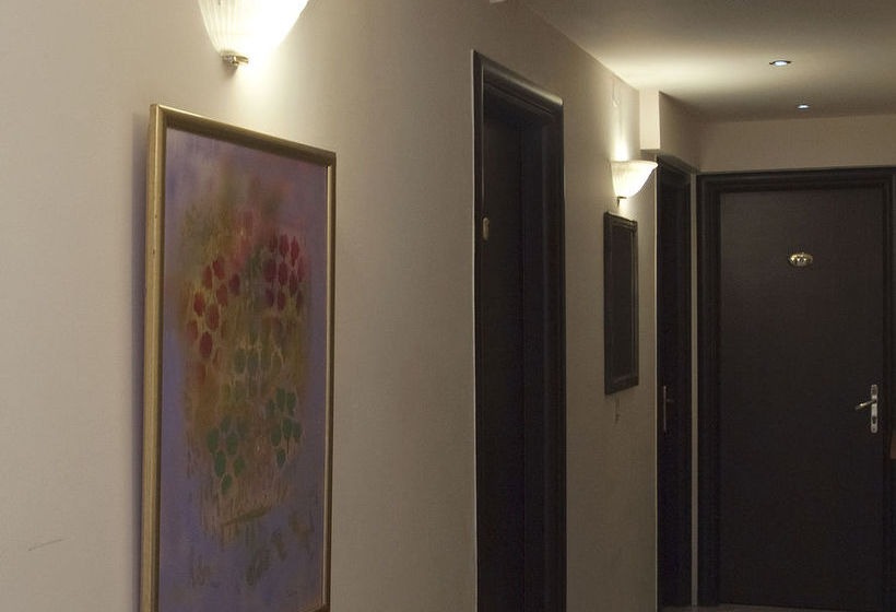 Hotel Triton  | Piraeus | Attica | Greece 9