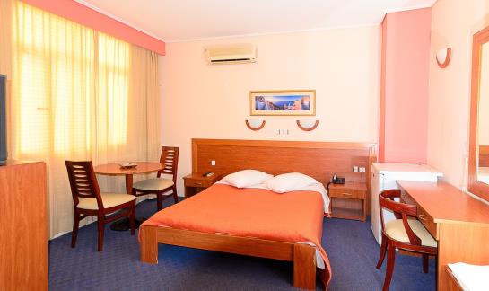 Hotel Acropole El Pireo Attica