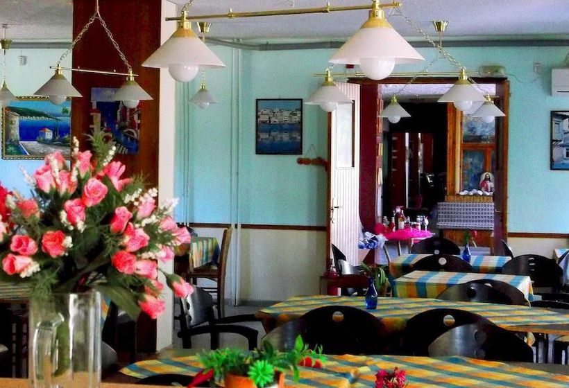 Hotel Sun  | Kineta | Attica | Greece 8