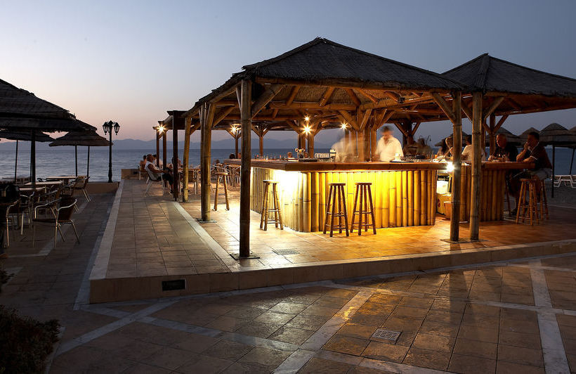 Avra Beach Resort Hotel - Bungalows  | Ixia | Rhodes | Greece 13