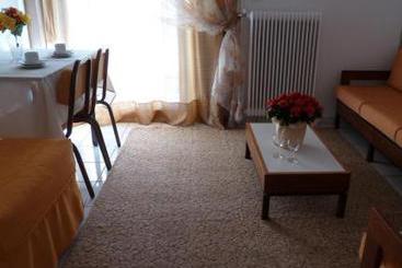 Hotel Zina  | Glyfada | Attica | Grécia 14