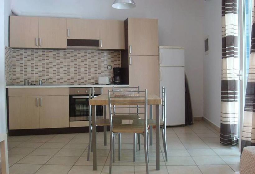 Pension Smaragdi Rooms  | Ikaria | Ikaria | Greece 8